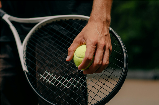 Get A Grip On Your Game With A Quality Pair Of Tennis Shoes